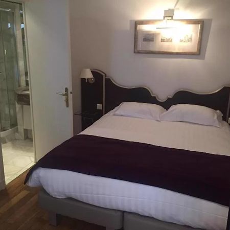 Hotel Suites Unic Renoir Saint-Germain Paris Exterior photo